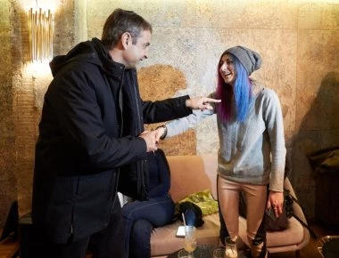 Πόρτα-πόρτα πάει ο Κυριάκος στις περιοδείες του: «Έτος πολιτικής αλλαγής το 2018» λέει